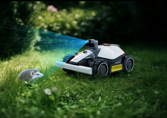 Zāles robots LUBA Mini AWD LiDAR 1500